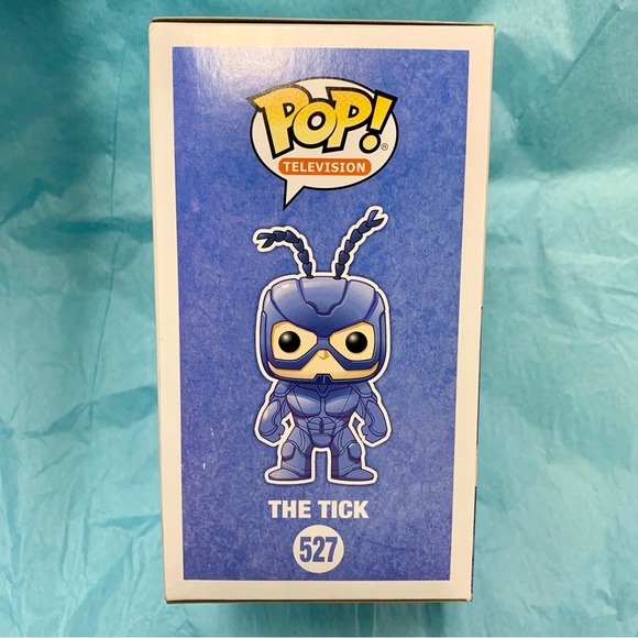 The Tick SDCC 2017 Summer Convention Exclusive Glow in the Dark Funko POP! - Picture 4 of 7